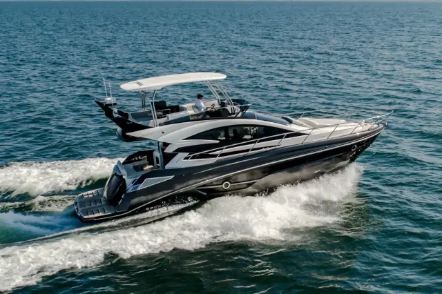 Cobrey 50 FLY — Yacht Hire Marbella, Marbella