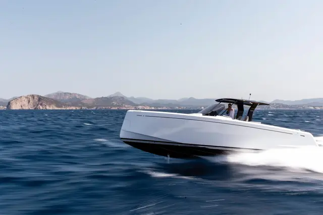 Pardo 38 — Yacht Hire Marbella, Marbella