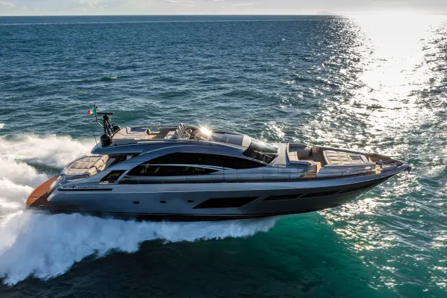 Pershing 8X — Yacht Hire Marbella, Marbella