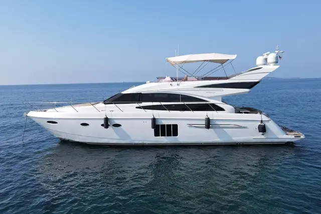 Princess 64 Fly — Yacht Hire Marbella, Marbella