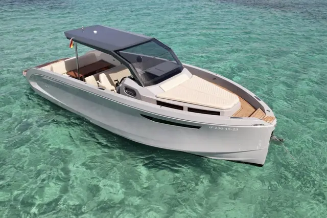 Rand Escape 30 — Yacht Hire Marbella, Marbella