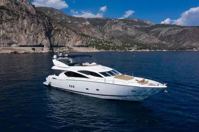 Sunseeker 82 — Yacht Hire Marbella, Marbella