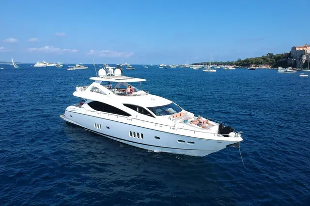 Sunseeker 88 — Yacht Hire Marbella, Marbella